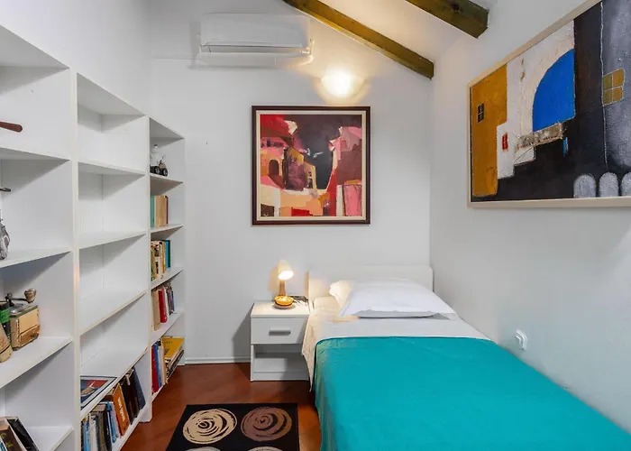 2 Bedroom Cozy In Appartement Kastav