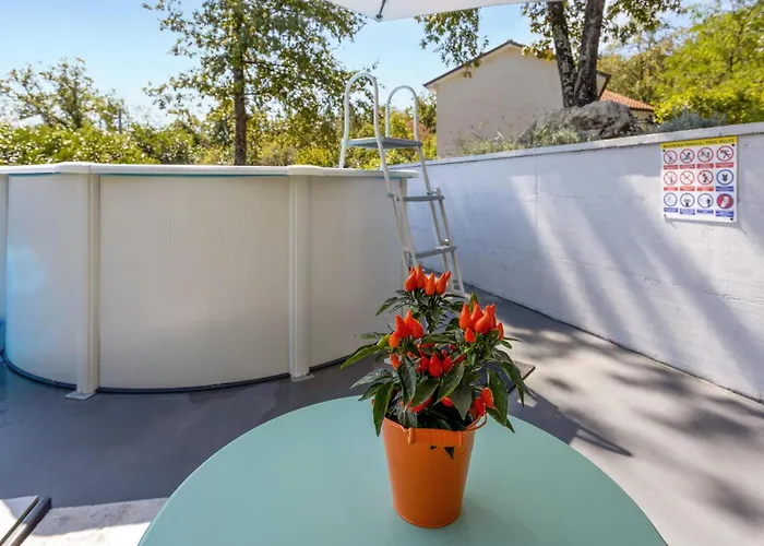 2 Bedroom Cozy In * Kastav